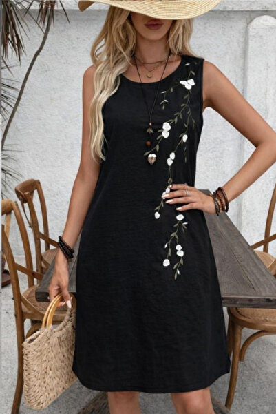 Kokosh moda Kadın Yuvarlak Yaka Askılı Çiçek Desenli Kısa Elbise