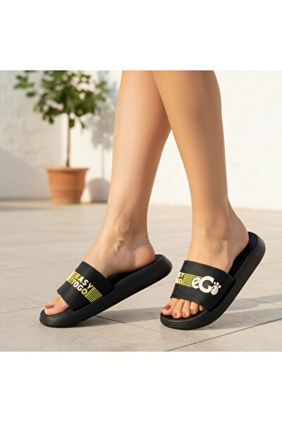 OEM Women's cheerful slippers, casual indoor or outdoor slippers, suitable fo...