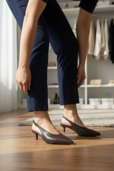 Yazın Ayakkabıları Aci Brown Pointed Toe Open Back Short Heel Stiletto