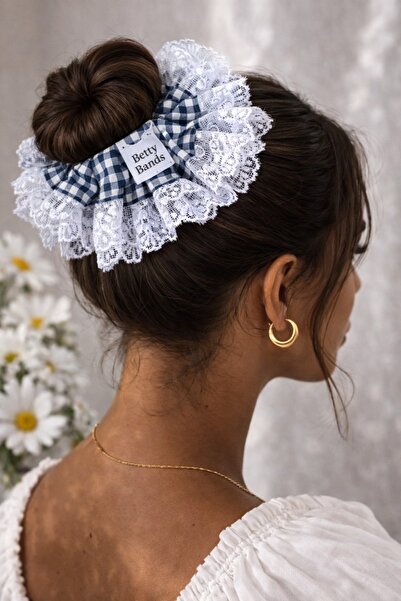 Handmade Betty Bands White Lace Navy Blue Gingham Scrunchie Hair Tie – Stylis...
