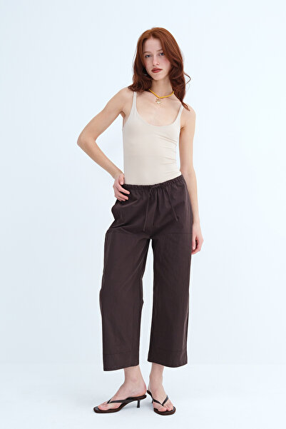 Addax Панталони с ластик в талията PN18178