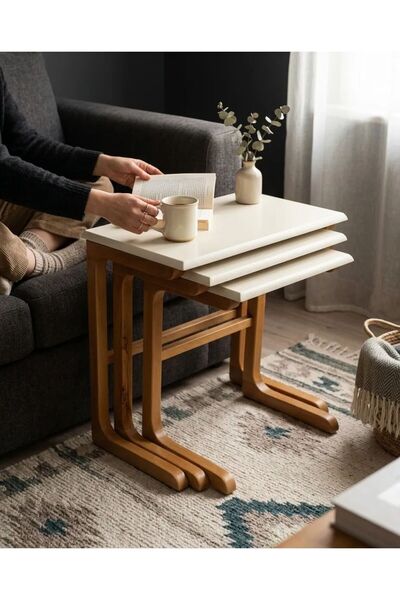 ArdaClassMobilya Tekerlekli C Sehpa - Masif Gürgen Ayak & Krem Lake Üst Tabla