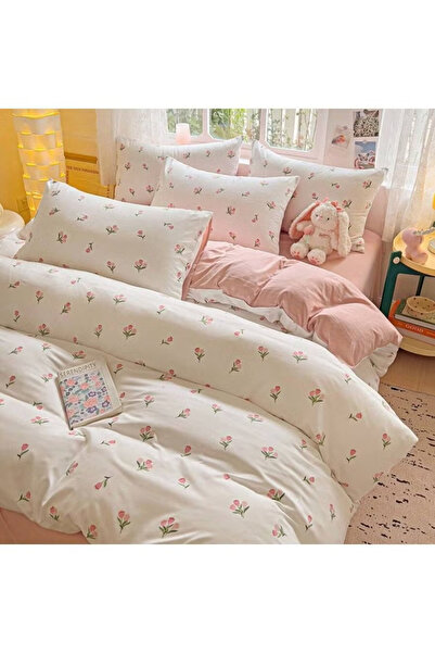 SHEIN Pink Floral Bedspread - Soft Comforter Cover - Pastel Bedding for a Sty...