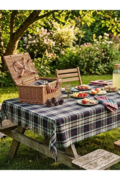 Myevilla Multi-Purpose Gingham Patterned Tablecloth Picnic Cover Table Cover ...