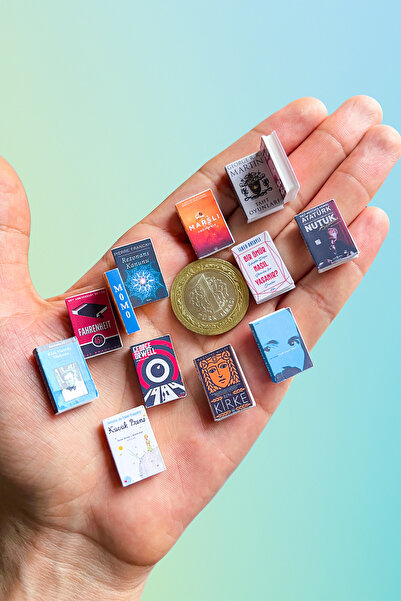 aysluka Kitap Tutkunları İçin Minyatür Kitaplar 20 Adet (Karışık gönderilir. ...