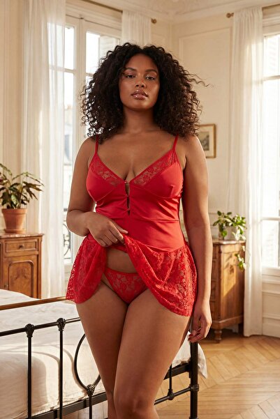 Trendyol Curve Rotes Spitzen-Babydoll mit geknöpften Trägern und offenem Schr...