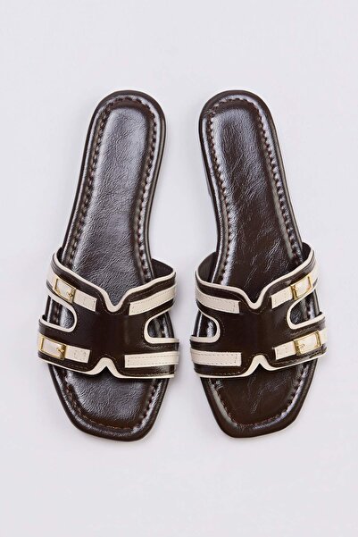 TRENDYOL SHOES Καφέ Εκρού Γυναικείες Παντόφλες με Λεπτομέρειες TAKSS26TE00038