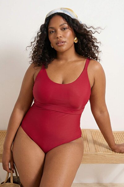 Trendyol Curve Μαγιό μεγάλου μεγέθους με αποτέλεσμα αδυνατίσματος και σύσφιξη...