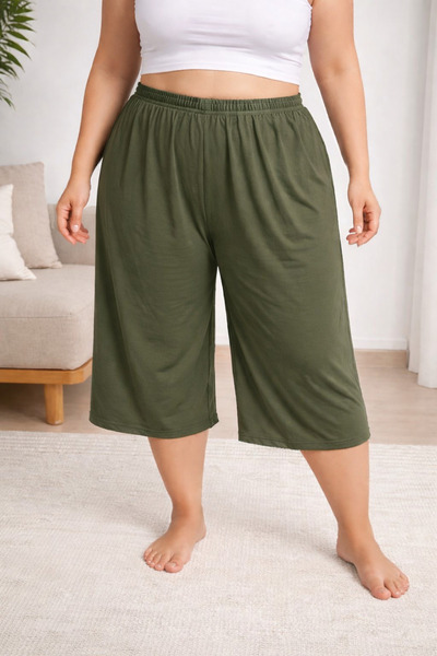 SEWANO Oversize Cotton Combed Cotton Capri Shorts – Plus Size