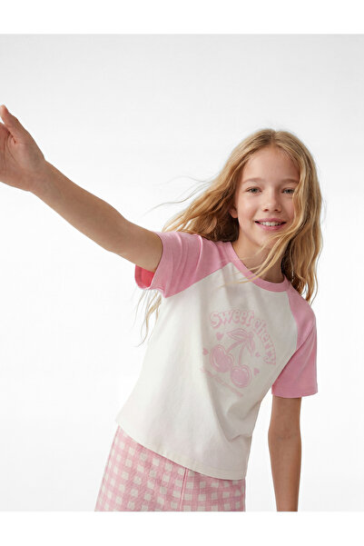 Koton Βαμβακερό κοντομάνικο μπλουζάκι με λαιμόκοψη με στάμπα κερασιού