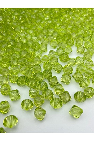 Hedef Bijuteri Mărgele acrilice model piramidal de culoare verde deschis de 1...
