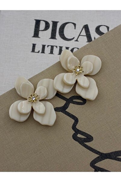 Hedef Bijuteri Cream Colored, Large Flower Model Bone Resin Earrings with Zir...