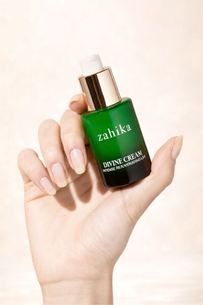 Zahika Divine Cream |   Lifting Effective Smoothing Plumping Instant Effect Anti Aging Face Cream