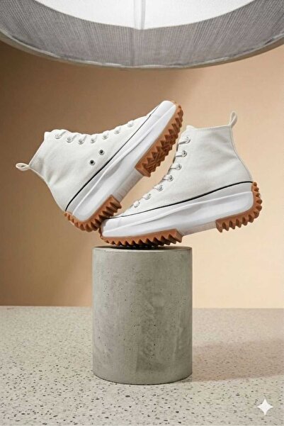 PremiumShoes نعل أبيض طويل RUN STAR WNDERSON غير قابل للانزلاق