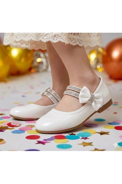 PATİK BEBE KIZ ÇOCUK BEYAZ RENK FİYONKLU TAŞLI ŞIK BABET