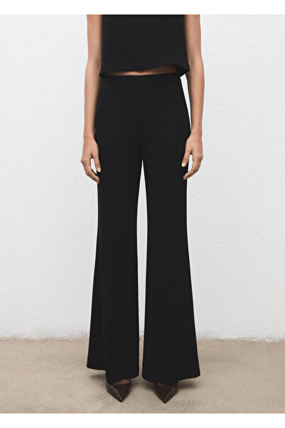 High-waisted suit pants