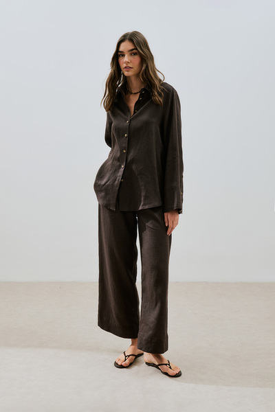 Manuka Λινό πουκάμισο με φαρδιά μανσέτα Bitter Brown