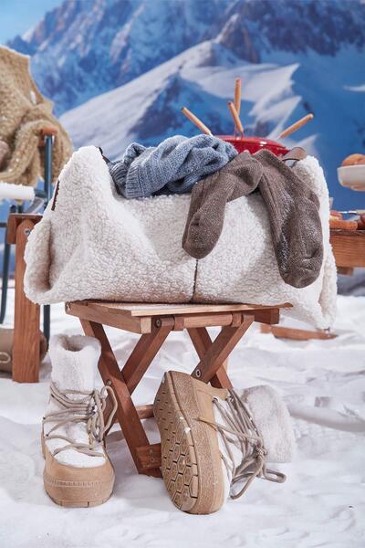 Manuka ΤΣΑΝΤΑ ΧΙΑΣΤΙΝΗ ΑΠΟ ΣΥΝΘΕΤΙΚΗ ΓΟΥΝΑ ΜΠΕΖ