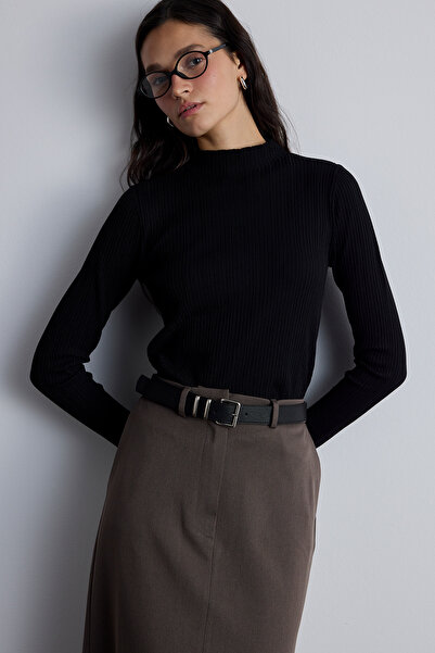 Manuka Μαύρη Δερμάτινη Ζώνη - Βασική Τετράγωνη Πόρπη