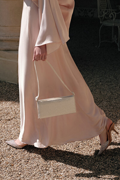 Manuka حقيبة سهرة باجيت مرصعة بالفضة