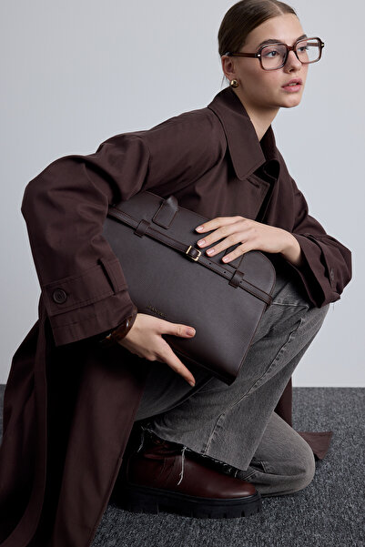 Manuka Καφέ μεσαίου μεγέθους τσάντα ζώνης