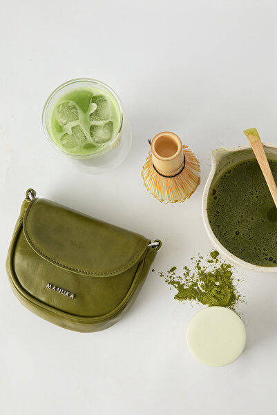Manuka ΜΙΝΙ ΤΣΑΝΤΑ SISU MATCHA