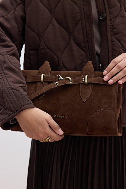 Manuka GRACE FUNNY - Τσάντα με ζώνη Bitter Brown Suede