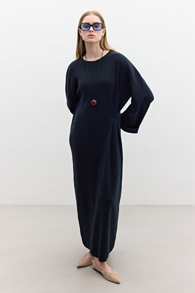 Manuka Φόρεμα με γραβάτα πλεκτό Navy Blue