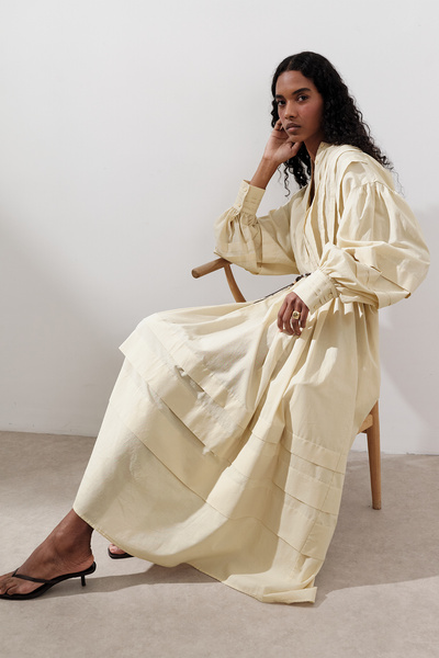 Manuka REBBEDŐ SZÉLES RUHA SÁRGA