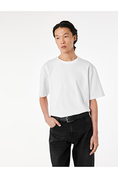 Koton Crew Neck Short Sleeve Cotton T-Shirt with Comfortable Fit Basic T-Shirt