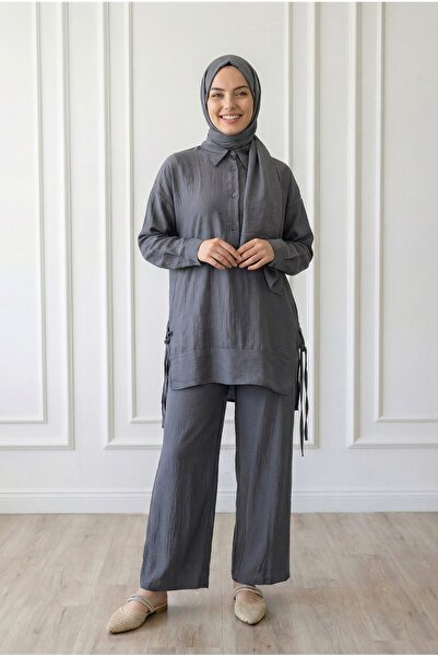 MİHRA STORE Σετ Glarus με κουμπιά και κορδόνια στα πλαϊνά, με ζαρωμένο σχέδιο...