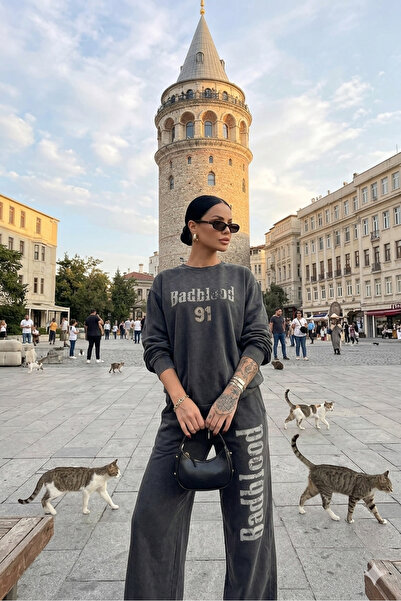 DAME Γυναικείο Σετ Φόρμας oversized με Λεπτομέρεια Εκτύπωσης στο Πίσω και Μπρ...