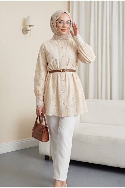 Modamorfo Πουκάμισο με δαντέλα στο γιακά και στα μανίκια, με κουμπιά και φόδρ...