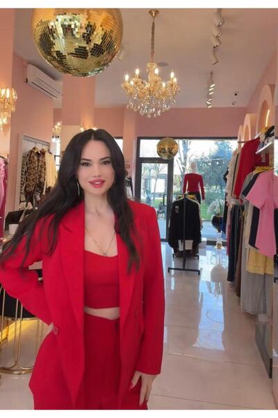 Hatice Altıntaş KIRMIZI BLAZER CEKET