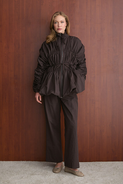 Melike Tatar Büzgü Detaylı Takım 32-2683