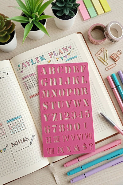 Karmelom Studio Χάρακας με στένσιλ με ρωμαϊκούς αριθμούς με μεγάλα γράμματα B...