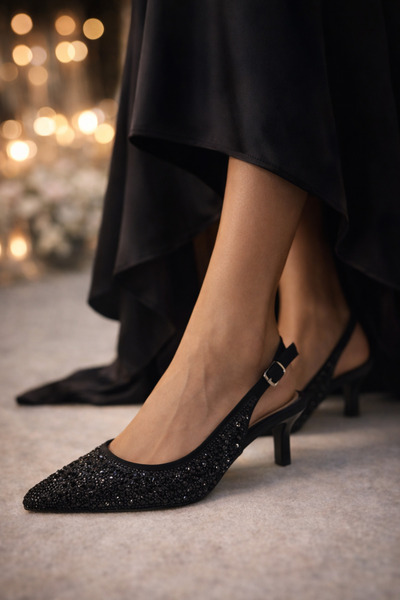 Gold Step ✨ “Siyah Parlak Taşlı Slingback Abiye Ayakkabı 5 Cm Kitten Topuk Öz...
