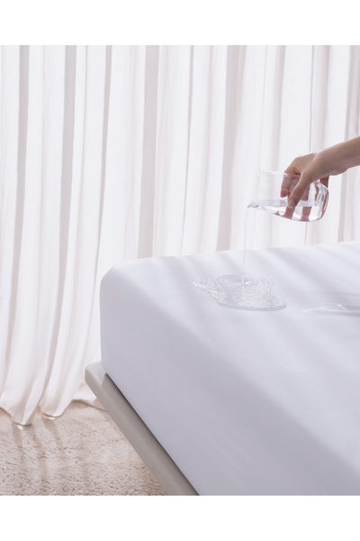 Madame Coco Alaise Liquid Proof Fitted διπλό στρώμα κρεβατιού - Λευκό