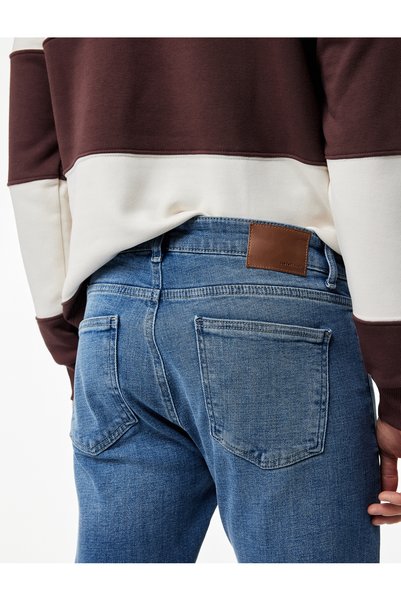 Koton بنطلون جينز قطن بقصة ضيقة وبخصر عادي، Brad Jean