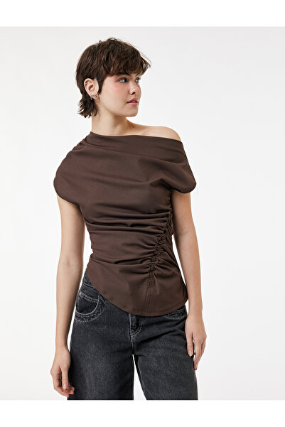 Koton Ασύμμετρο μπλουζάκι με λεπτομέρεια από ντραπέ χωρίς μανίκια