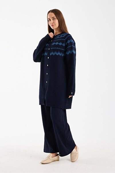 Invee Miras wool knit cardigan navy blue