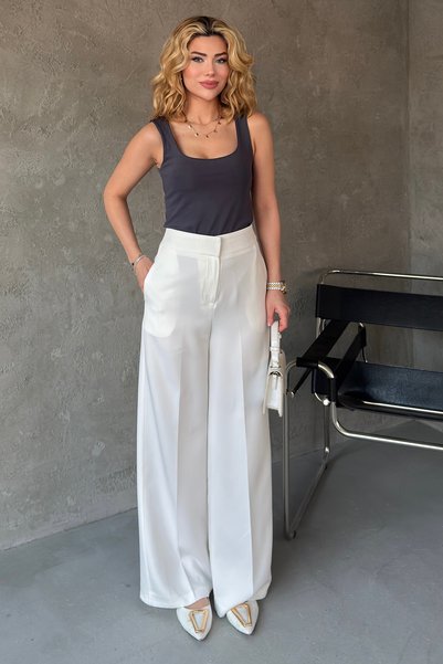 Noa&Noa Women's High-Waisted Wide-Leg Fabric Pants – Stylish and Comfortable Cut