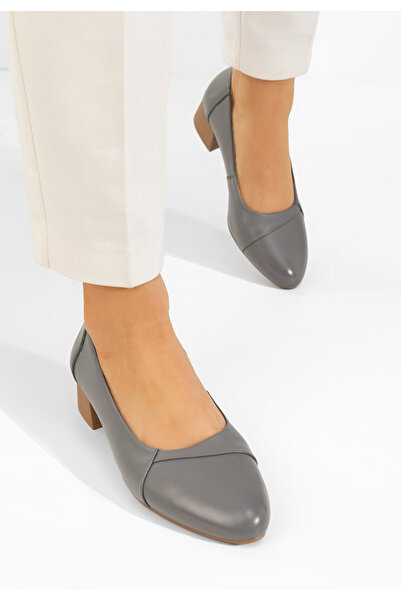 B T Shoes Δερμάτινα παπούτσια Giulieta γκρι