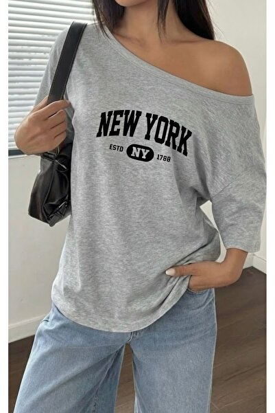 FUFLUNS New York Ny Printed Oversized Women's Boat Neck T-Shirt