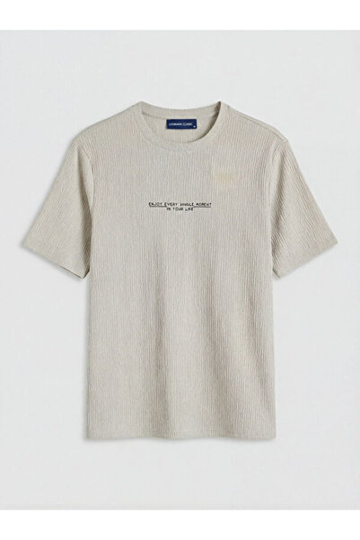 LC Waikiki RMZ GİYİM FARKIYA تي شيرت رجالي مطبوع بياقة روبا