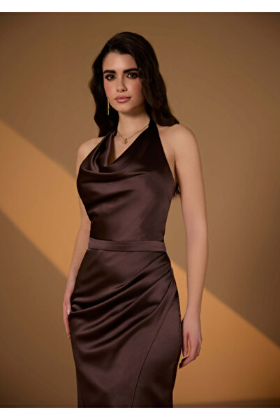 ALİN SIRT DEKOLTELİ DEGAJE YAKA YIRTMAÇLI ŞIK KADIN ABİYE ELBİSE