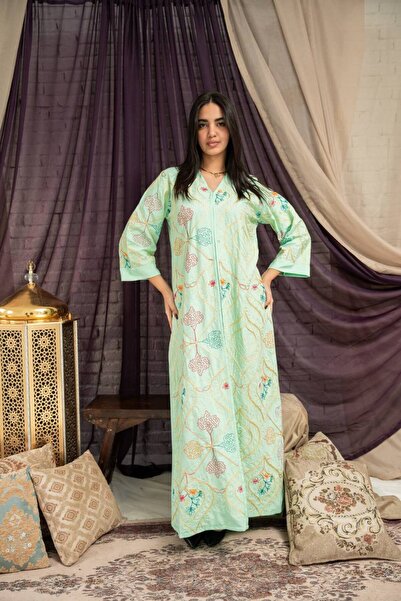 Graciana جلابيه كتان Linen بتطريز تراثي عصري