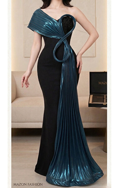 Mazoon Fashion Evening Dress with Side Pleats