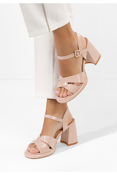 B T Shoes Πέδιλα με χοντρο τακουνι Lorenda Νουντ