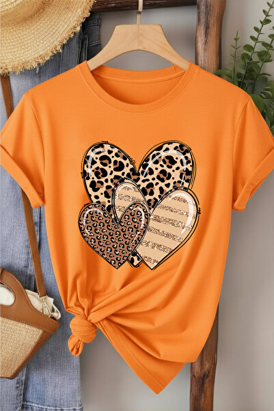 l'eivor Leopard Patterned Heart Design Printed Women's T-Shirt